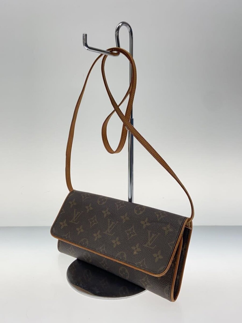 Louis Vuitton Pochette Monogram Brown Canvas Twin Brown